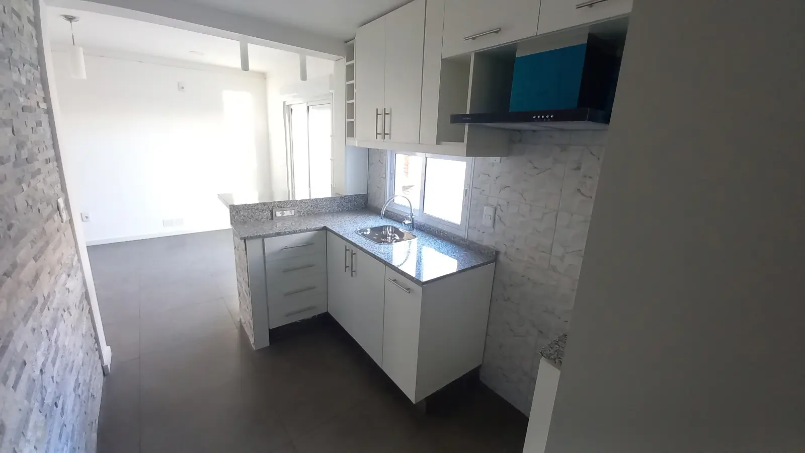 Obra comercial SOLUTUM Montevideo